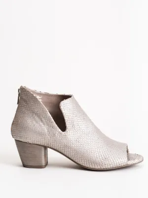 adele boot - metal
