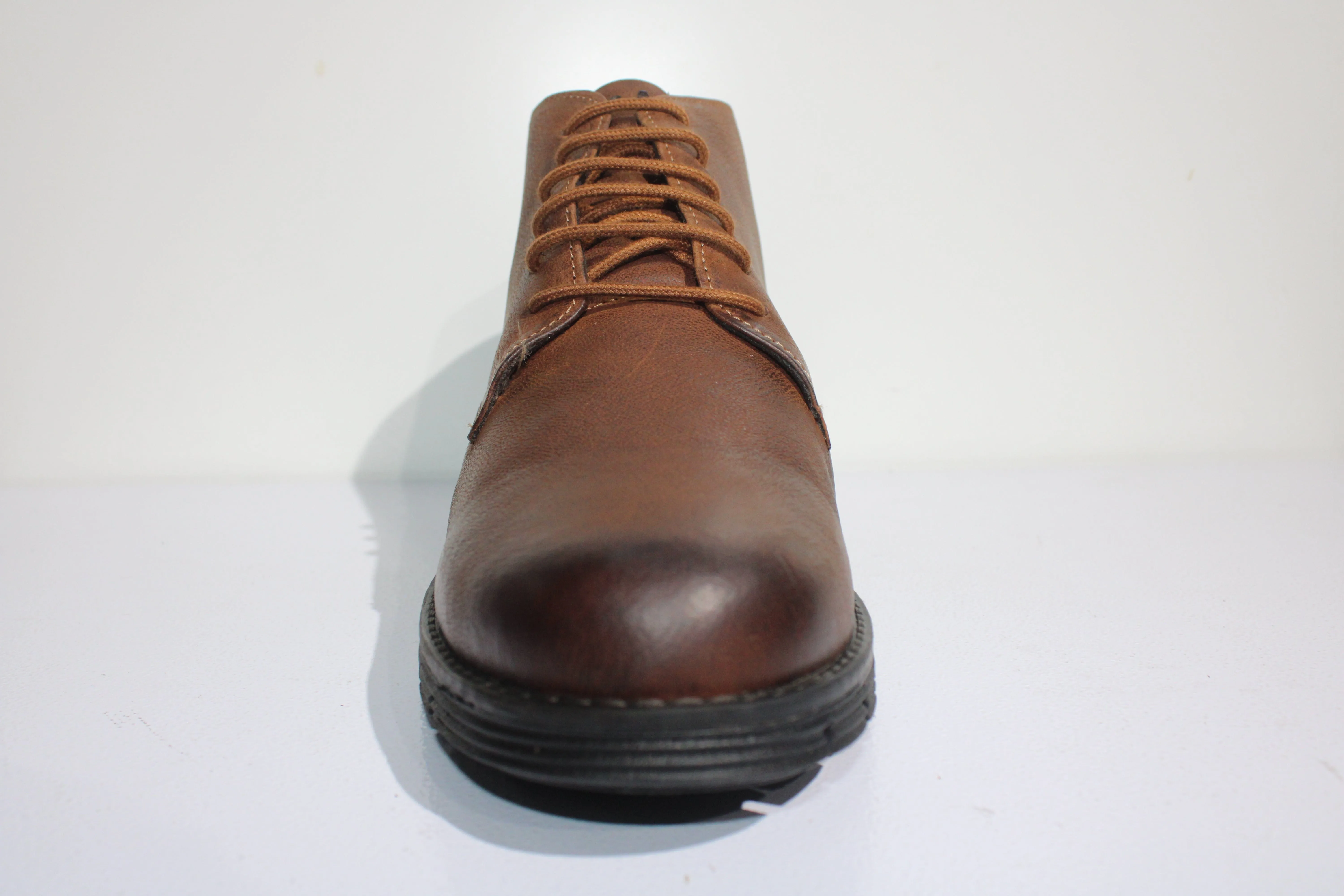 Brando Damon Tuskey Lace Up Boot Tobacco