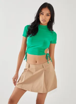 Cut Out Tide Side High Neck Crop Top