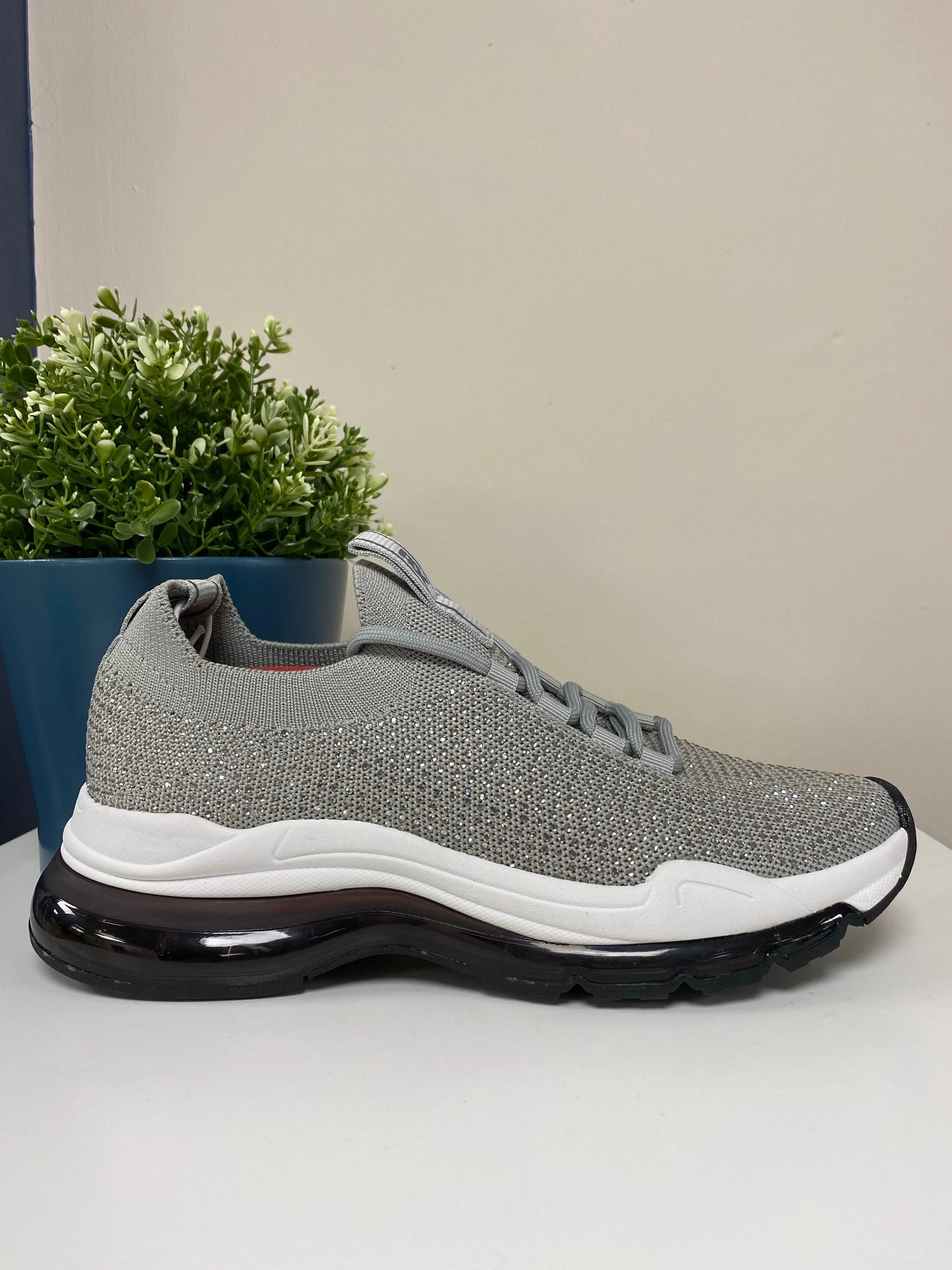 Diamante Trainers in grey