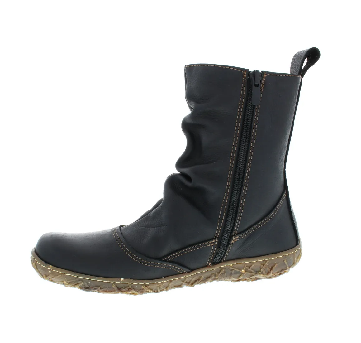 El Naturalista N722 - Black