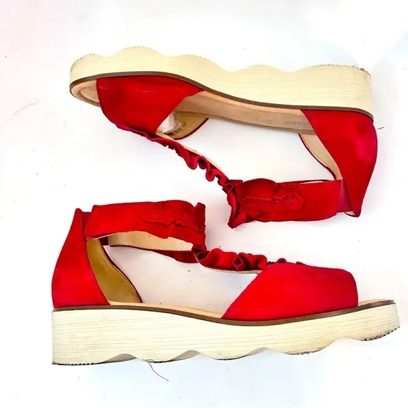 GABOR Olin Ruffled Suede Leather T-Strap Comfort Wedge Sandal Size us 10.5 / 11