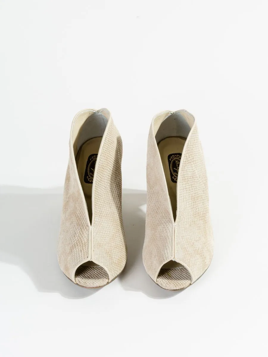 geneva boot - beige faux snake