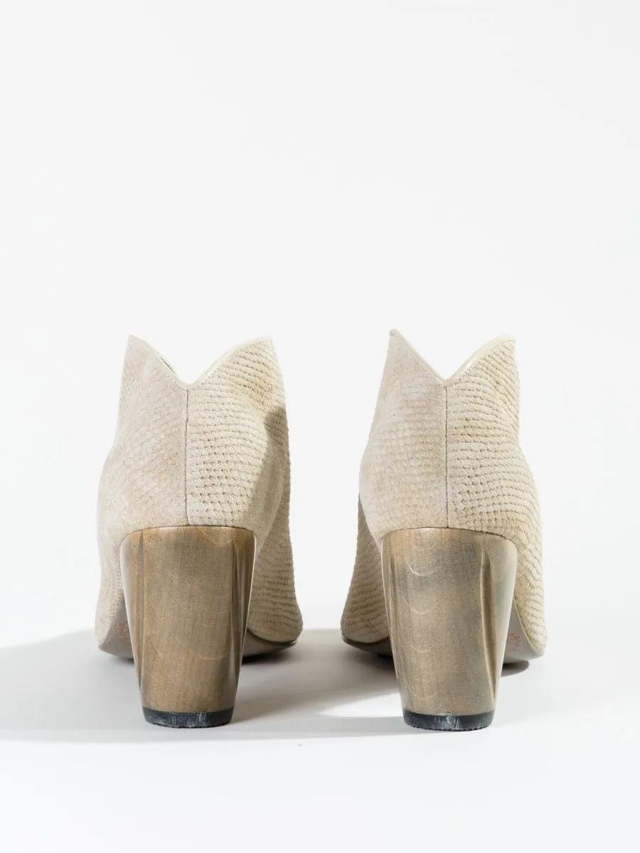 geneva boot - beige faux snake
