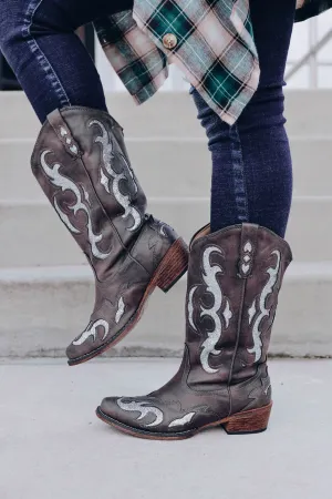 Kaylee Cowgirl Boot - Black- FINAL SALE - Size 5.5