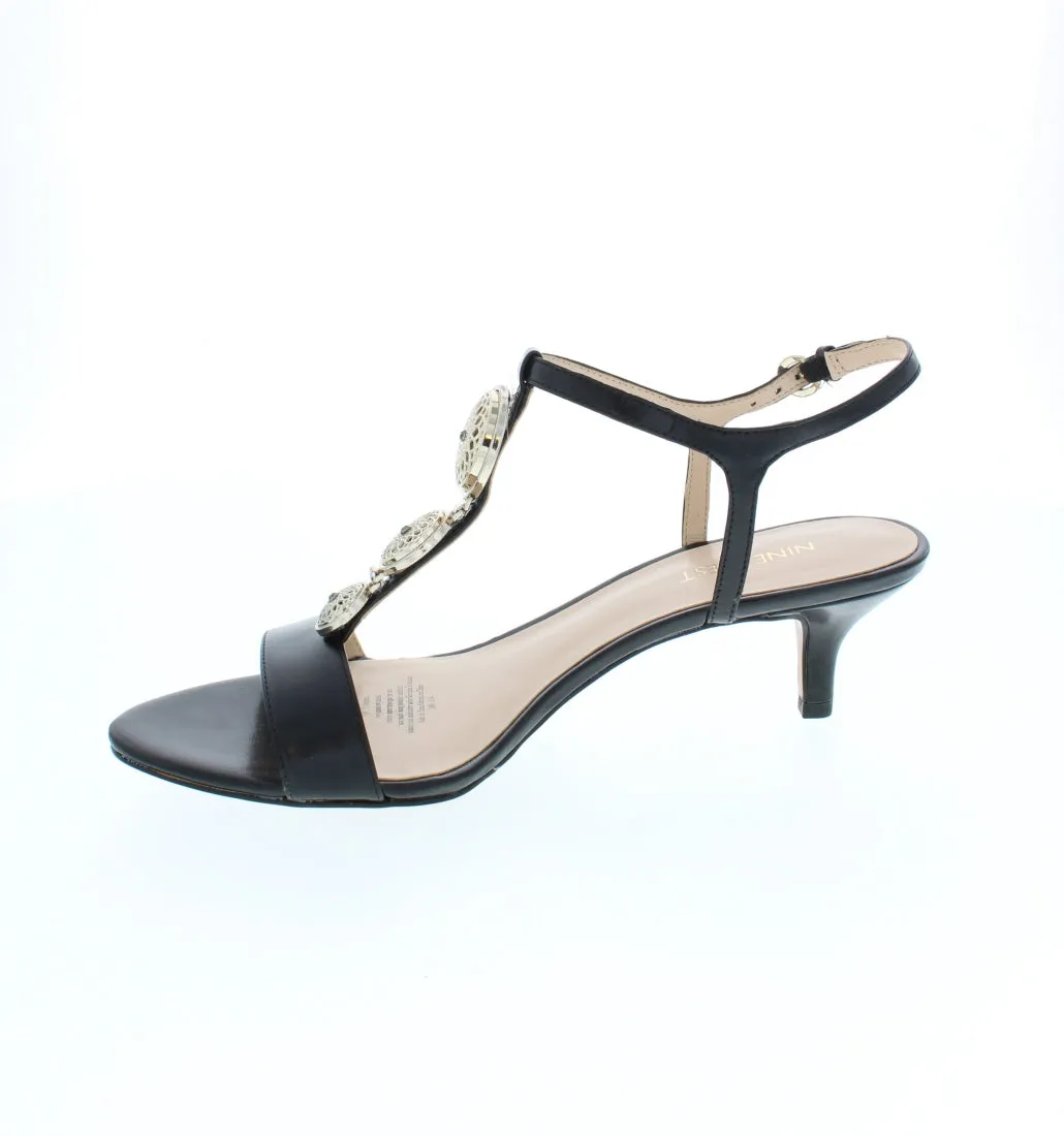 LA OPEN TOE MEDALLION "T" STRAP LOW HEEL