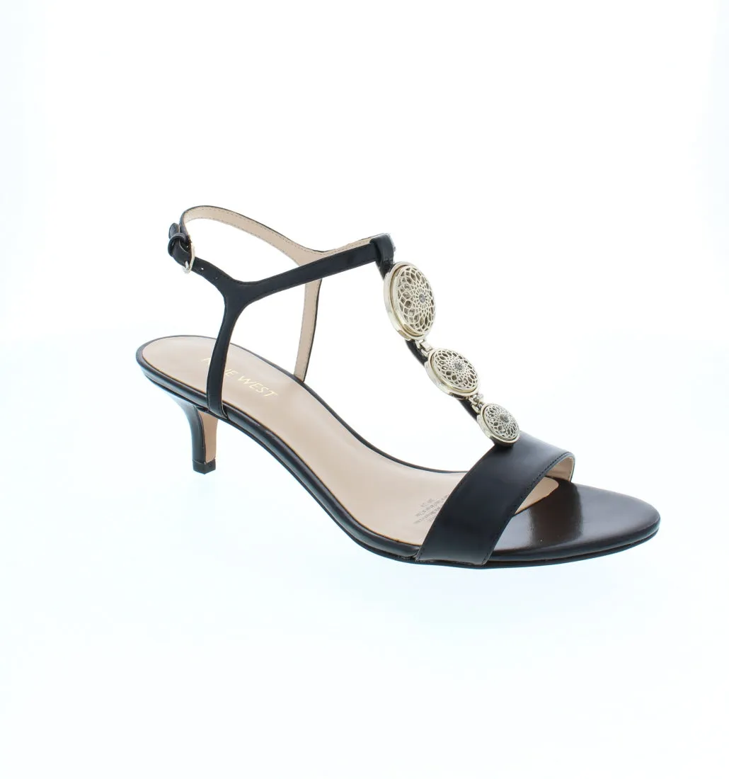 LA OPEN TOE MEDALLION "T" STRAP LOW HEEL