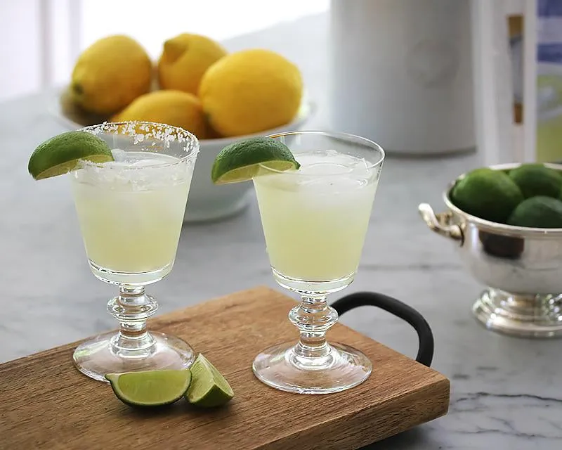 La Rochere Bee Water Goblet