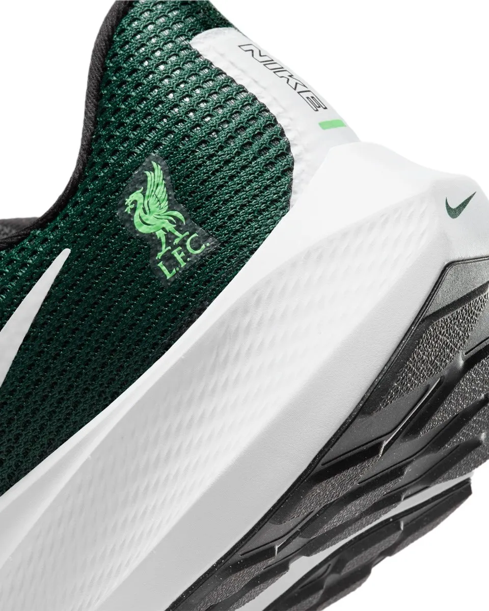 Liverpool FC X Nike Zoom Pegasus 40 Trainers