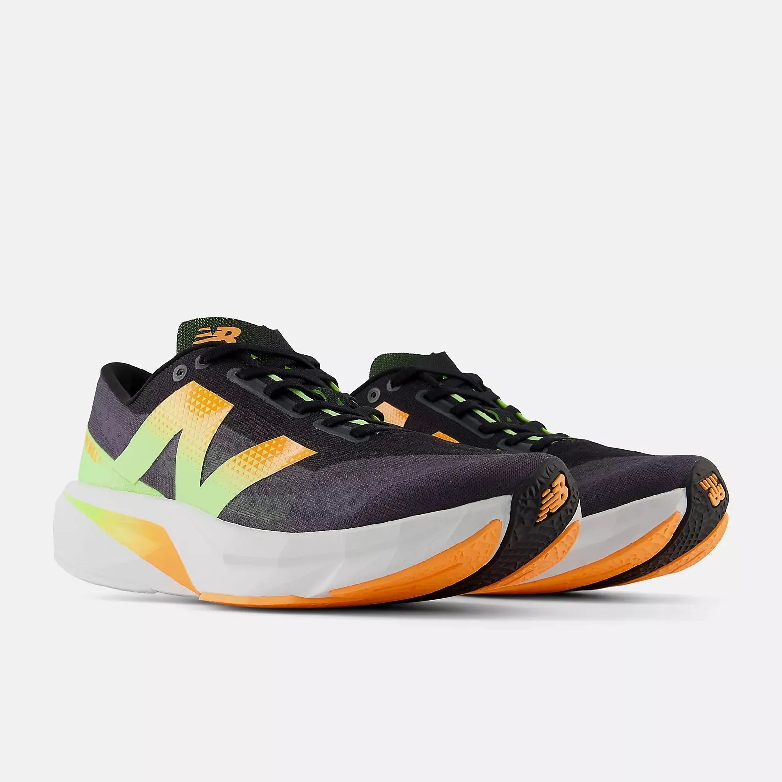 Mens New Balance FuelCell Rebel v4