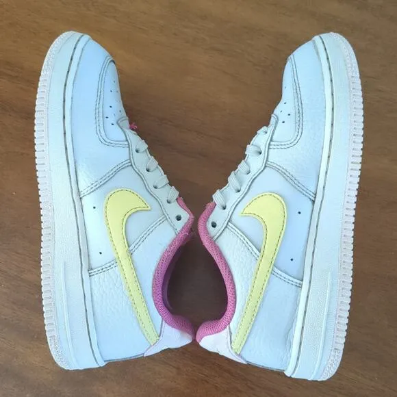 Nike Air Force 1 GS trainers girls kids 2Y