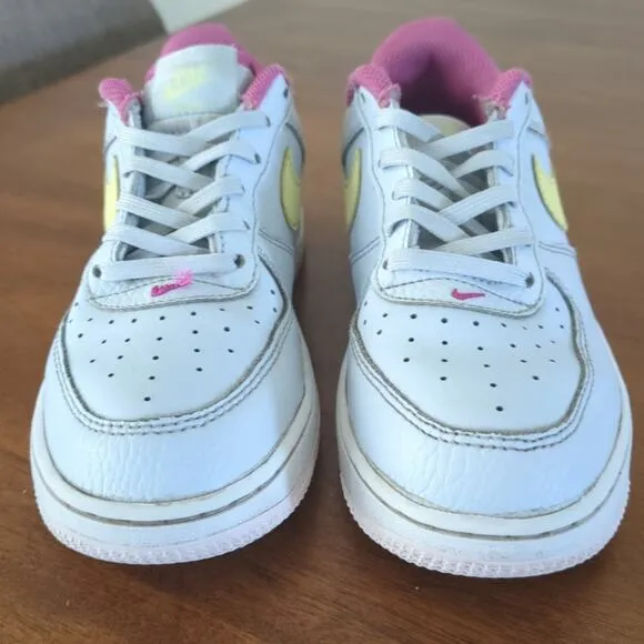 Nike Air Force 1 GS trainers girls kids 2Y