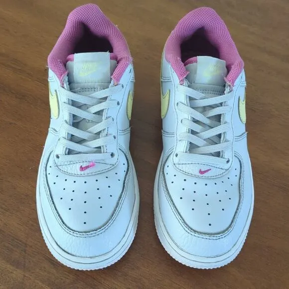 Nike Air Force 1 GS trainers girls kids 2Y
