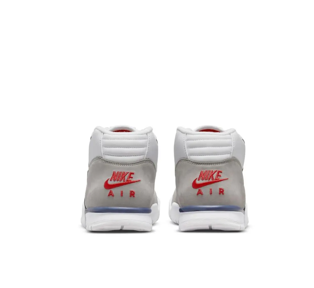 NIKE AIR TRAINER 1