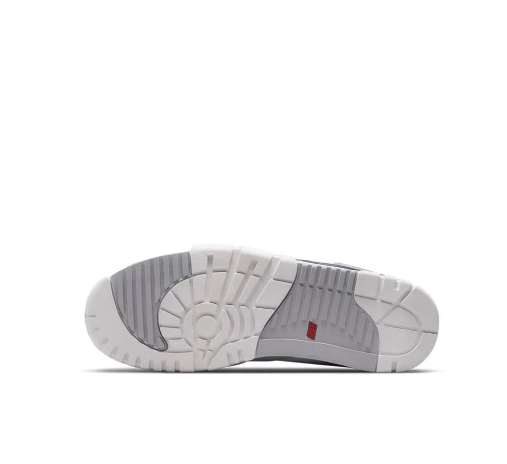NIKE AIR TRAINER 1