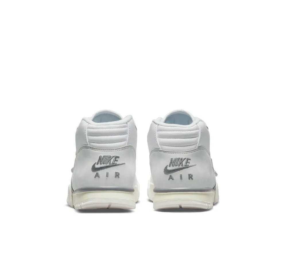 NIKE AIR TRAINER 1
