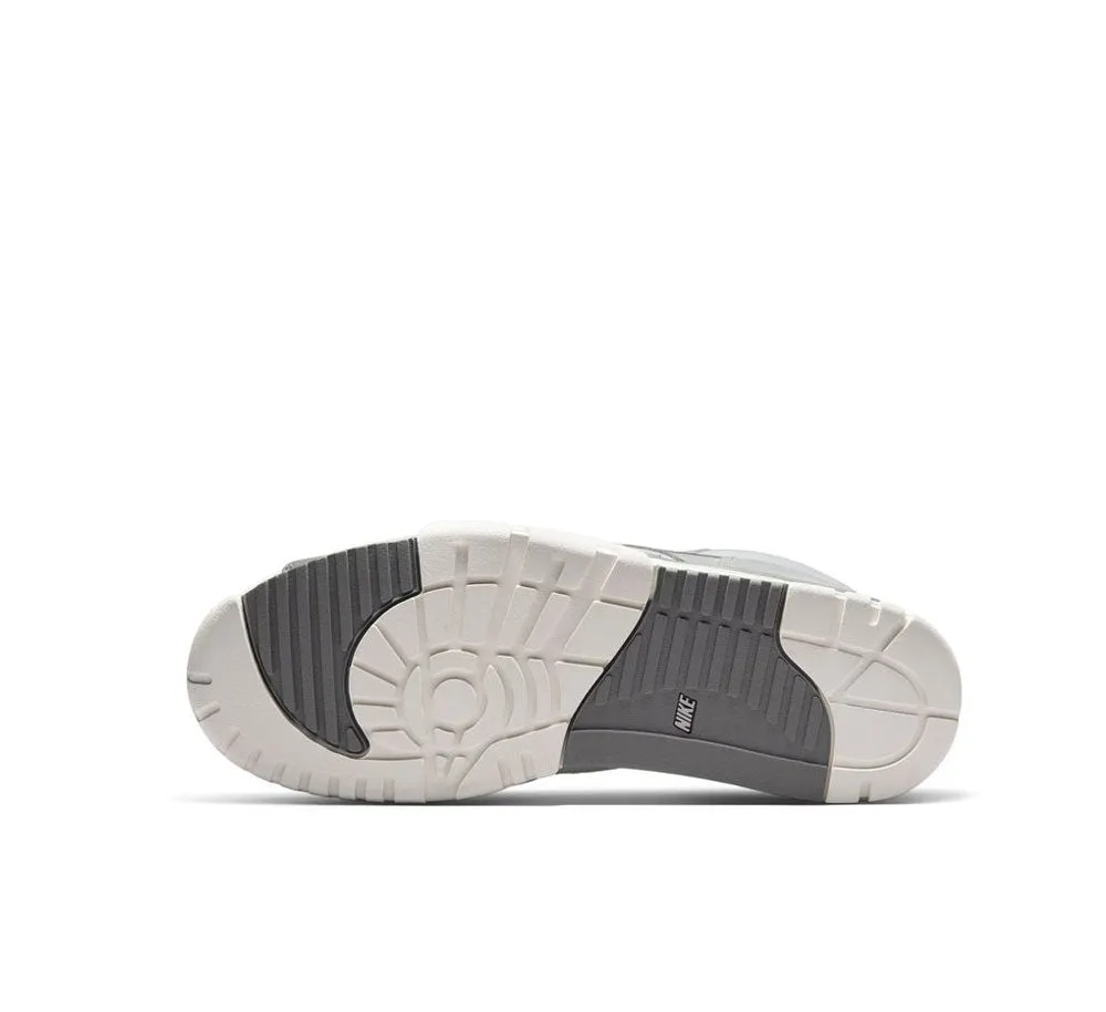 NIKE AIR TRAINER 1