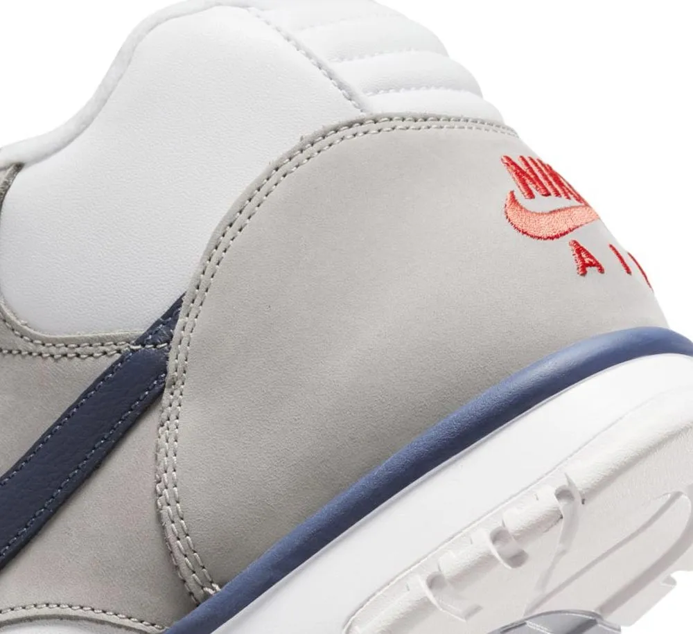 NIKE AIR TRAINER 1