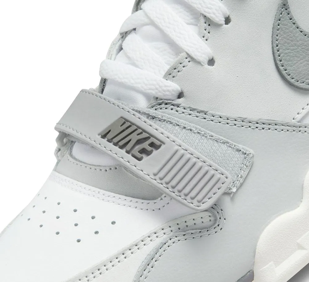 NIKE AIR TRAINER 1