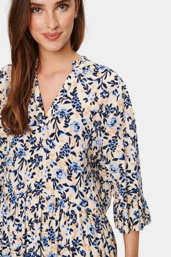 Saint Tropez EdaSZ Dress in Creme Backyard