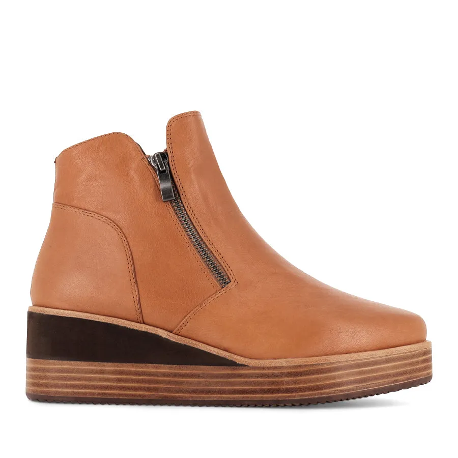SATAY - TAN LEATHER