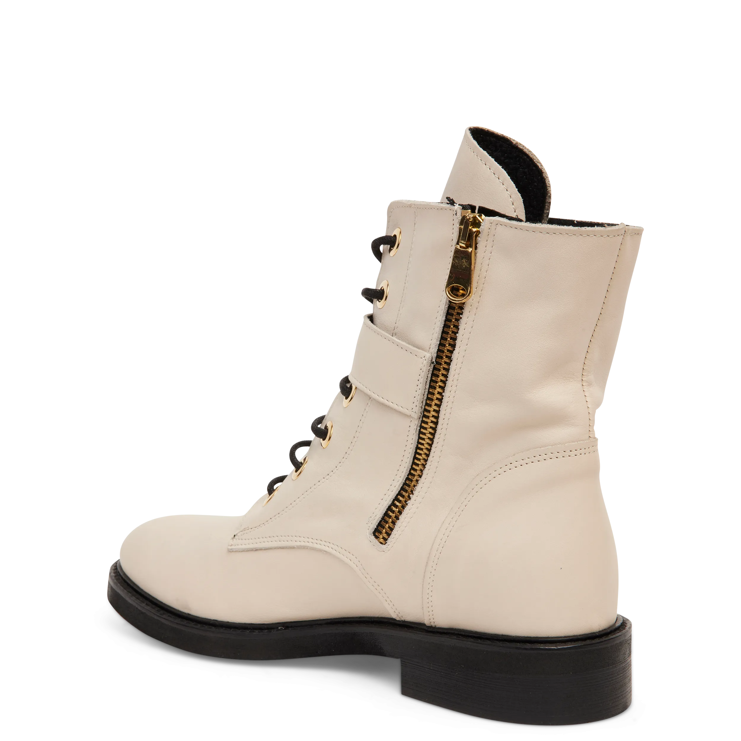 Sonya Boot
