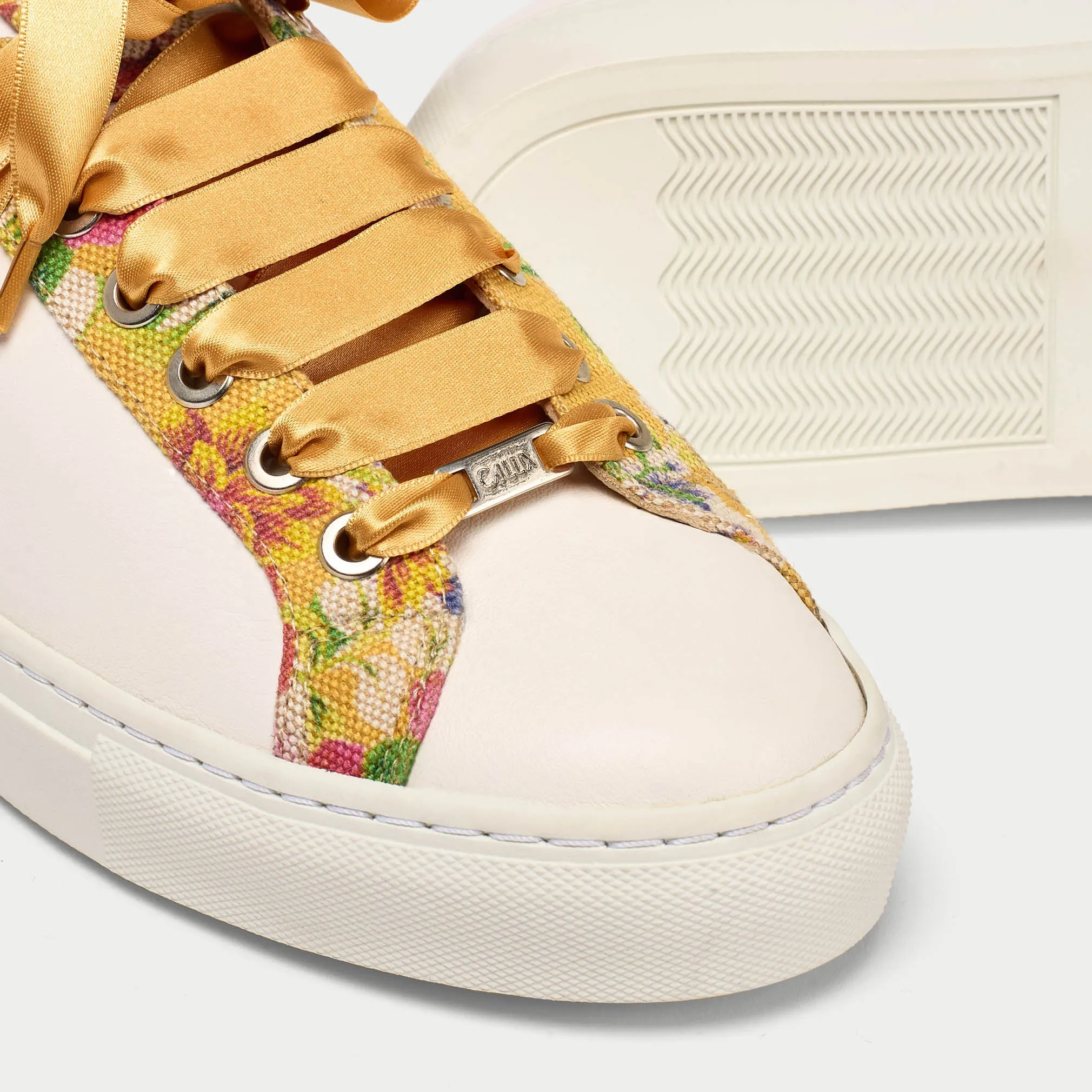 Star - Floral Yellow