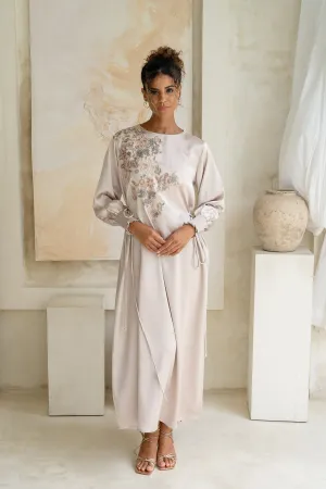 Stone-Beige Embellished Floral Cinch Abaya