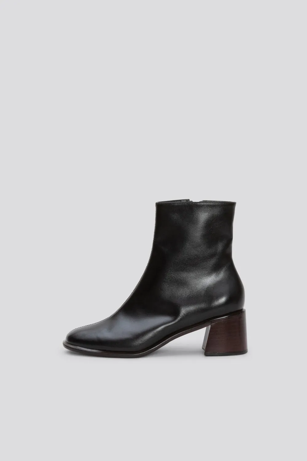 Sugar Bootie in Black Nappa leather