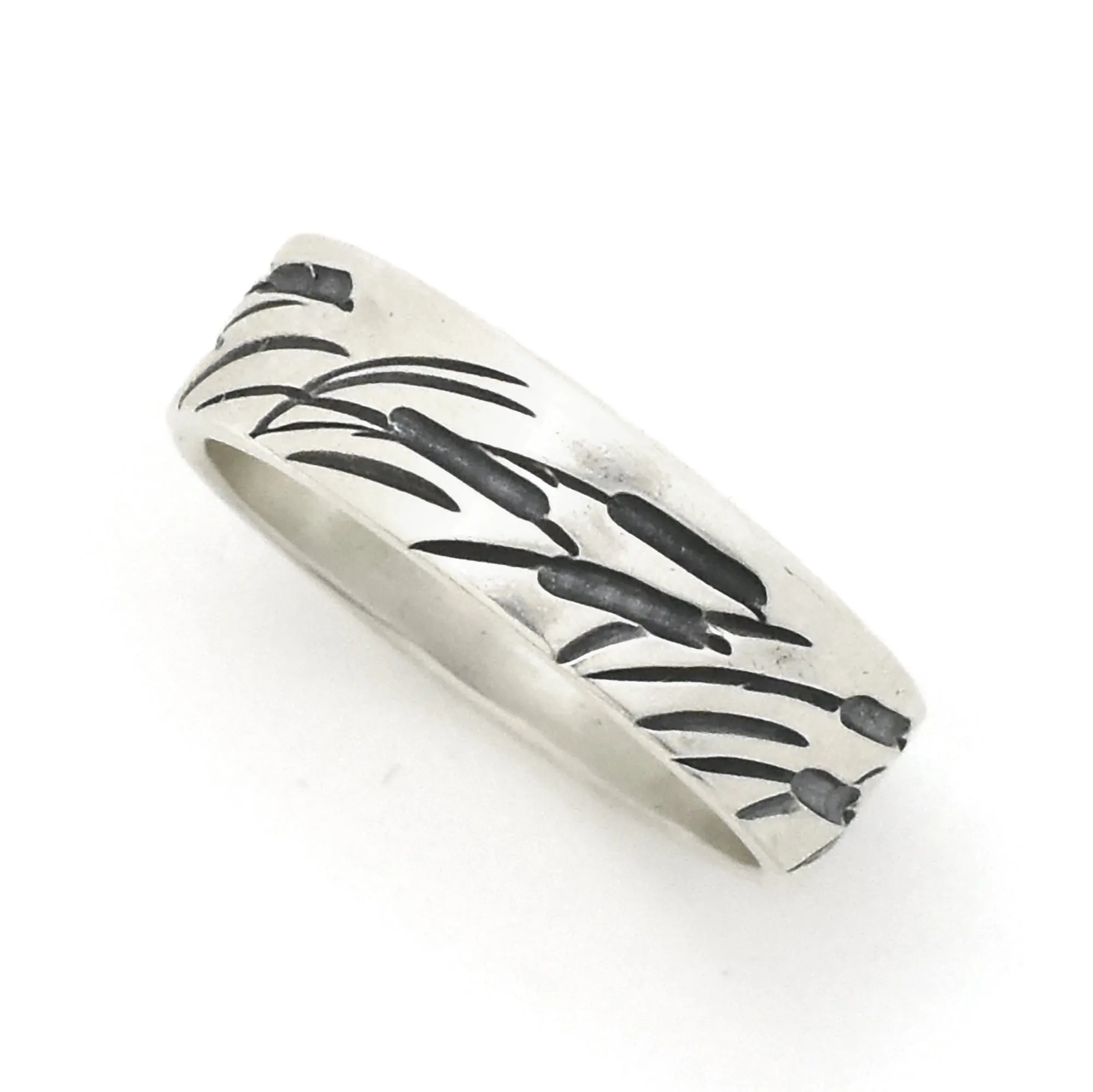 Textured Cattails Ring