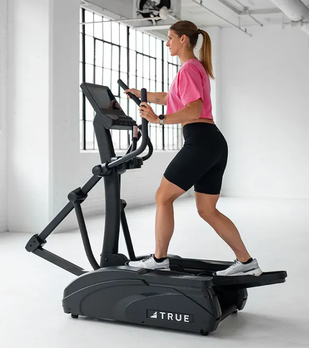 TRUE LAUNCH SERIES ELLIPTICAL W/ UNITE 10 CONSOLE