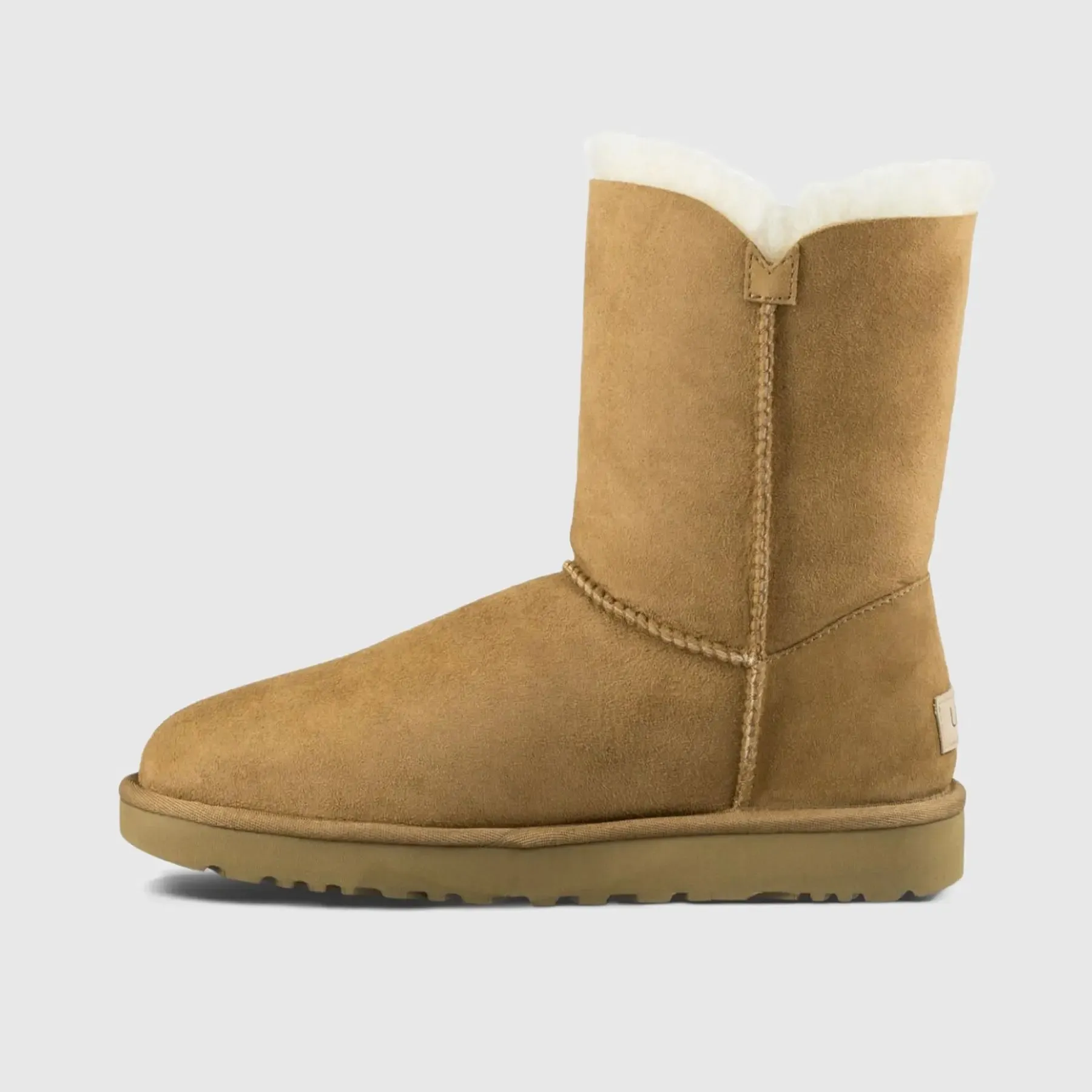 Ugg Bailey Button 2 Chestnut 1016226