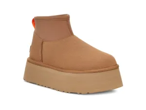 Ugg: Classic Mini Dipper in Chestnut