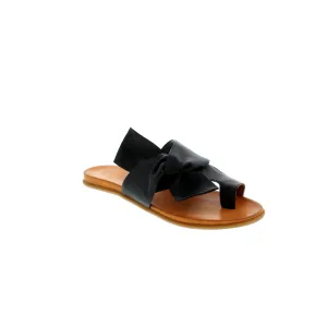 Unity In Diversity Kira 162 - Black