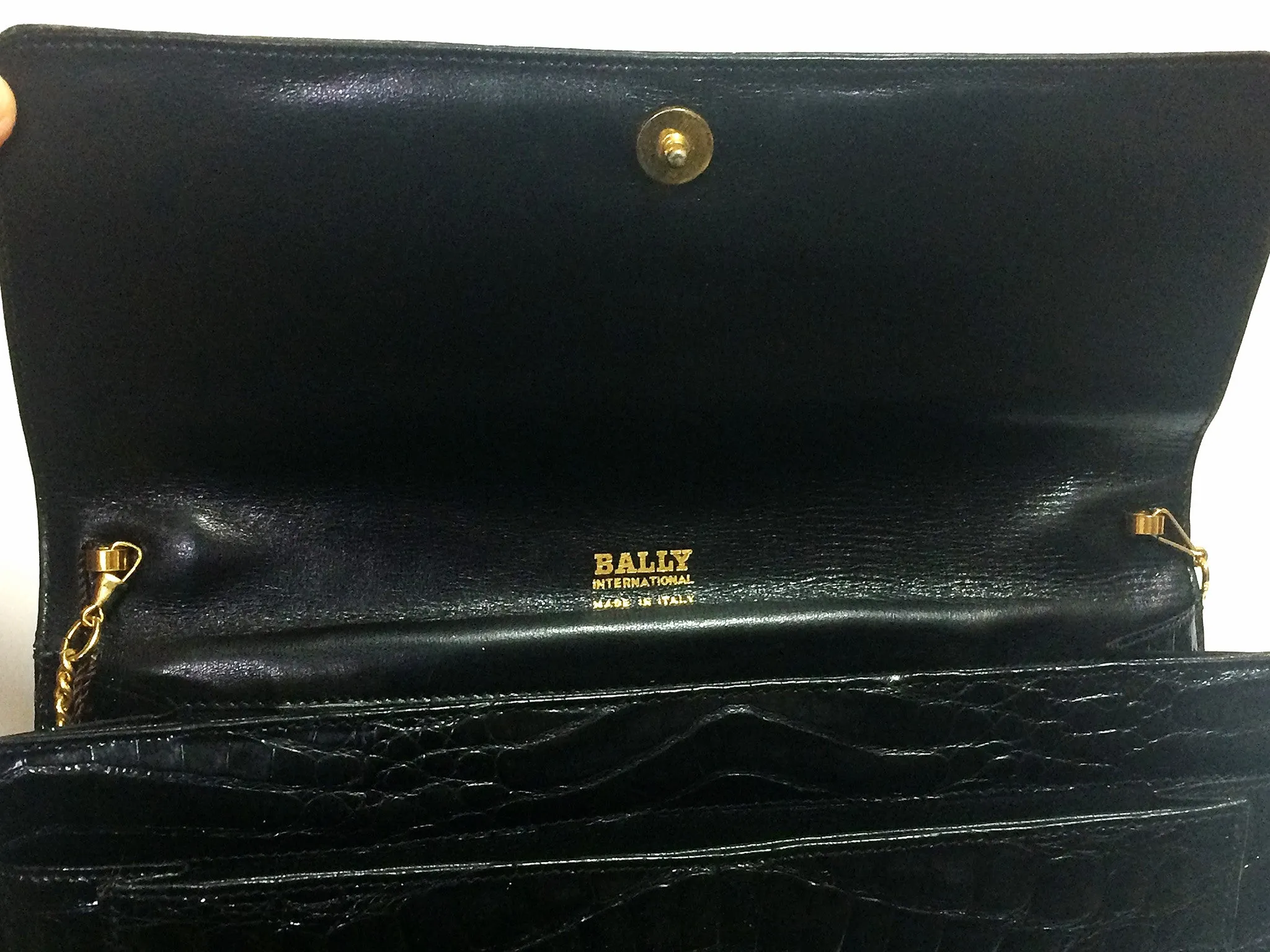 Vintage BALLY genuine black crocodile chain clutch, shoulder bag. Classic purse.