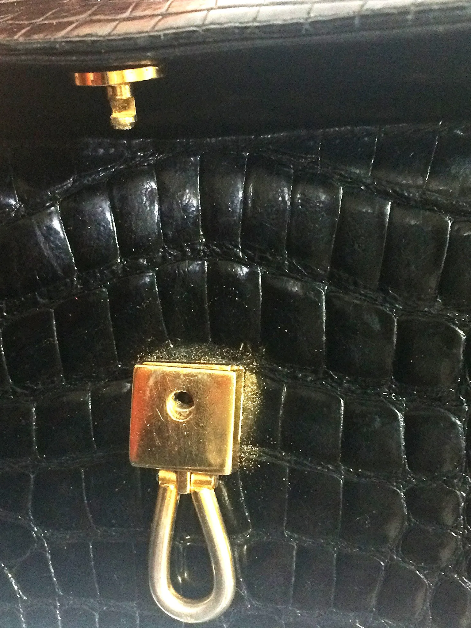 Vintage BALLY genuine black crocodile chain clutch, shoulder bag. Classic purse.