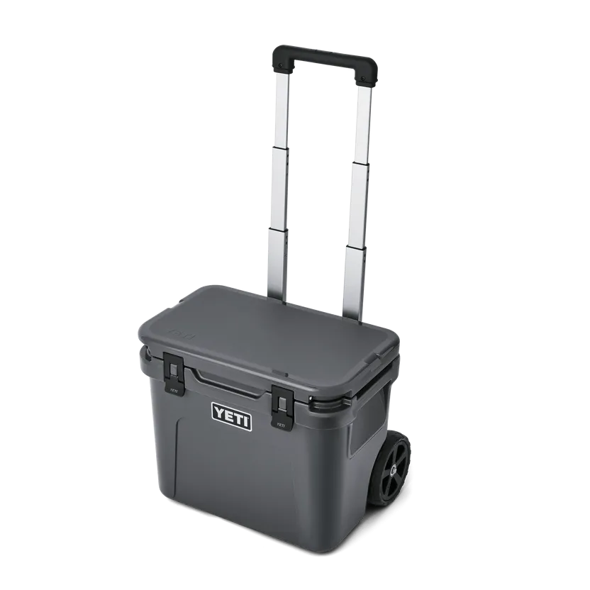 Yeti - Roadie 32 Wheeled Cooler - Charcoal